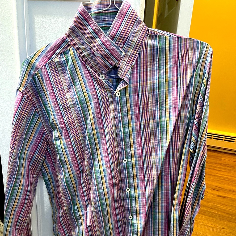 Bugatchi dress shirt, shaped fit.